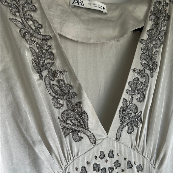 Zara Elegant Silver Embellished Dress | L - Picture 6 of 6